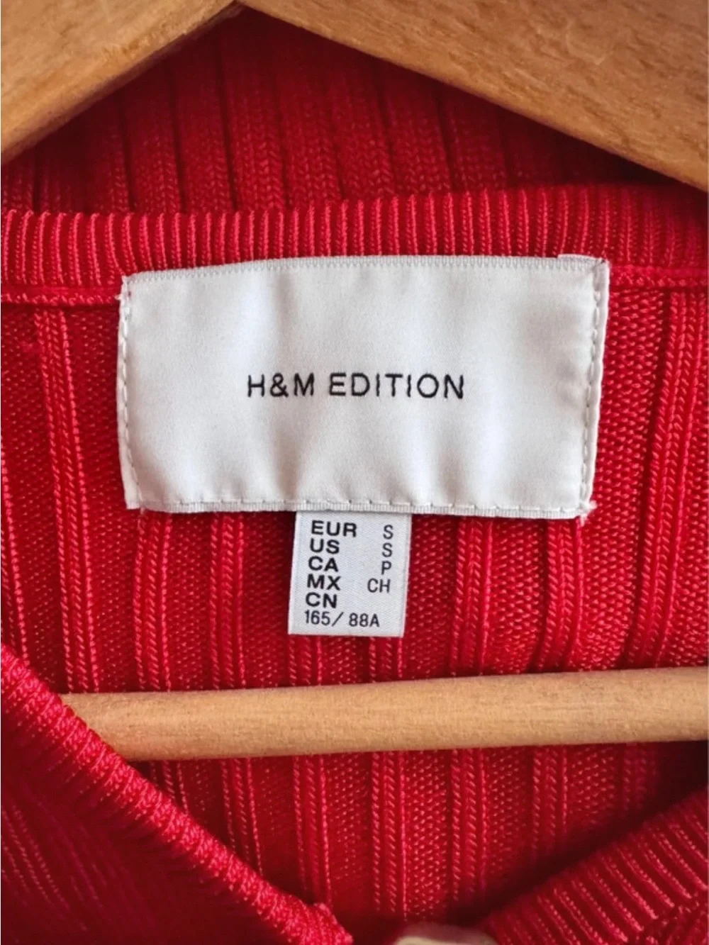 H&M Red Ribbed Midi Skirt